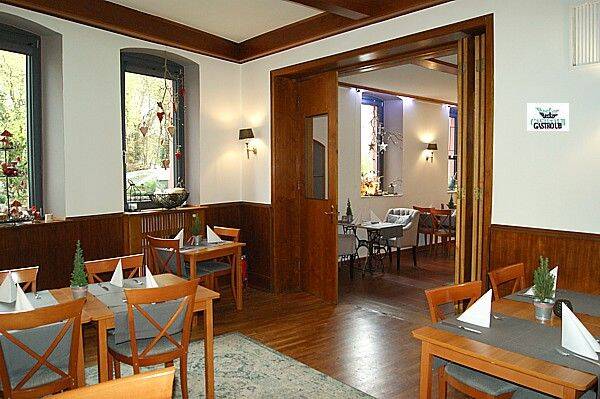 Zum Pachten ist ein Hotel in Innenstadtlage von BAYERN und rechtzeitig zum Start in die kommende Sommersaison: