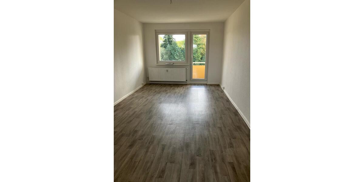 Etagenwohnung Rosenow - 3 Zimmer, 60 m&sup2;, 360&euro; | Angebot:26266264