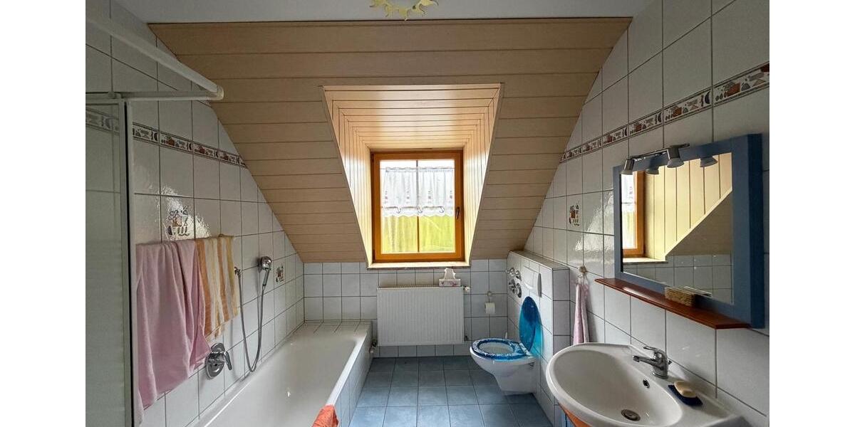 Erdgeschoßwohnung Bad Neualbenreuth - 2 Zimmer, 55 m&sup2;, 400&euro; | Angebot:24773521