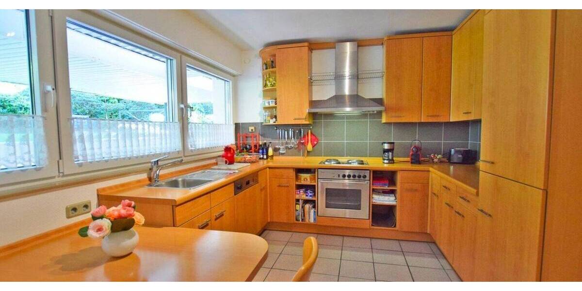 Etagenwohnung Essen Schuir - 2 Zimmer, 95 m&sup2;, 1.100&euro; | Angebot:26228920
