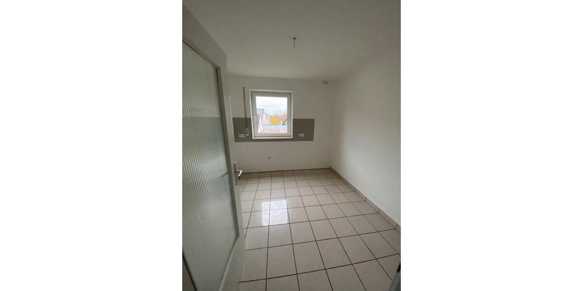 Etagenwohnung Scherstetten - 3 Zimmer, 75 m&sup2;, 1.000&euro; | Angebot:25836407