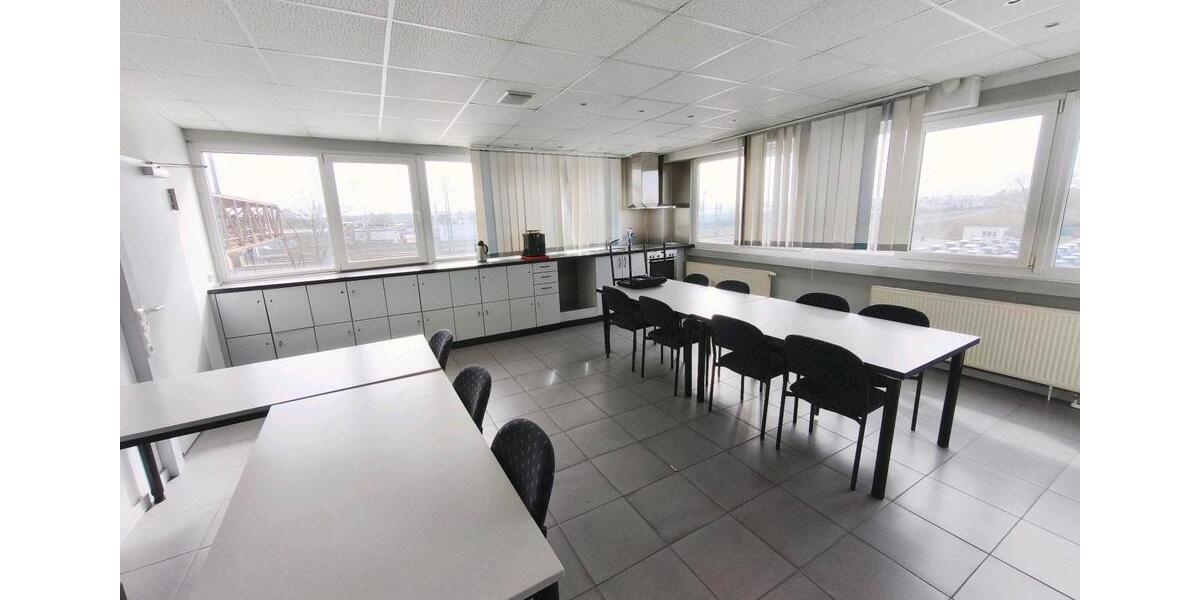 Gewerbeobjekt Riedstadt - 6&euro; | Angebot:25956113