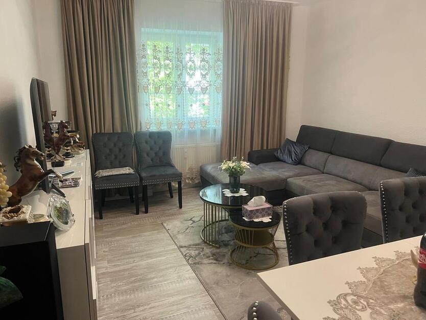 3 Zimmer Wohnung im 1.OG in Zeitz mit Einbauküche 73 qm