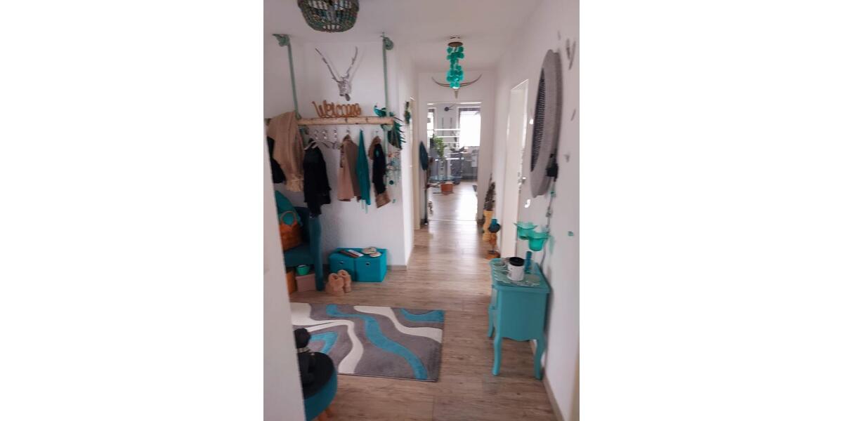 Dachgeschoßwohnung Weiden in der Oberpfalz - 3 Zimmer, 75 m&sup2;, 740&euro; | Angebot:24785704