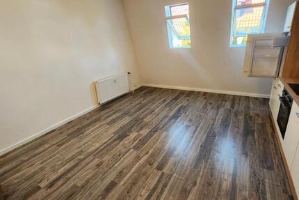 Haus Rosdorf - 3 Zimmer, 56 m&sup2;, 585&euro; | Angebot:26490758