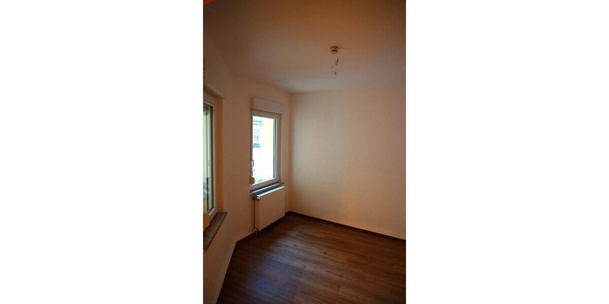 Etagenwohnung Delitzsch - 3 Zimmer, 73 m&sup2;, 720&euro; | Angebot:26317119