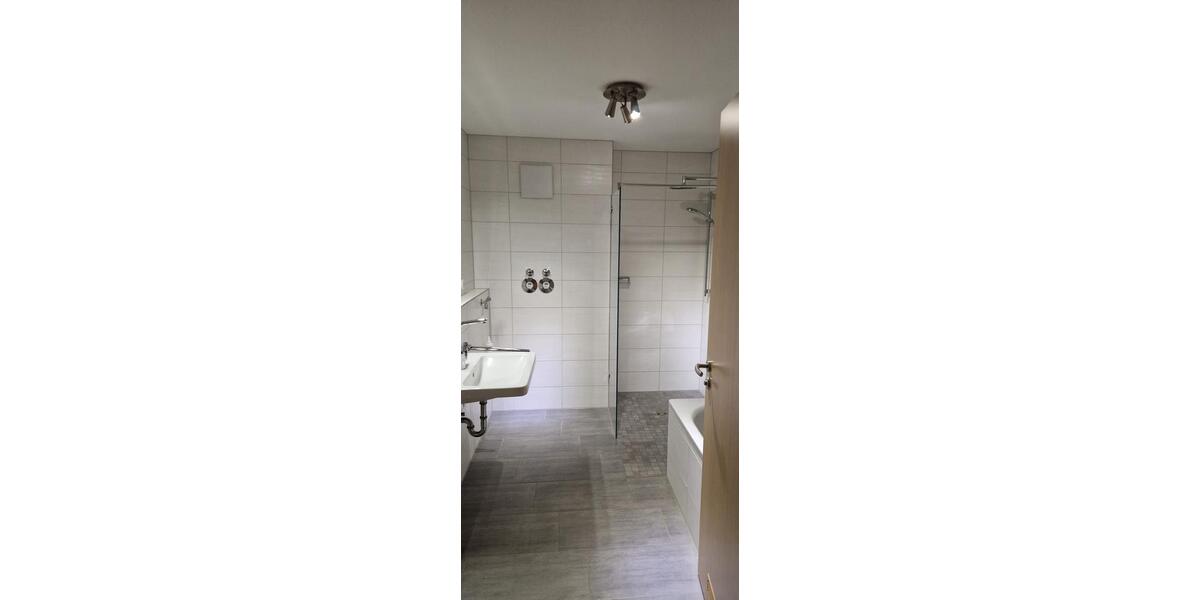 Etagenwohnung Lechbruck am See - 3 Zimmer, 93 m&sup2;, 1.150&euro; | Angebot:26544483