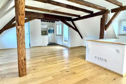 Exklusive und verspielte 5,5 Zimmer Maisonettewohnung im Herzen von Gengenbach 5.5 zimmer