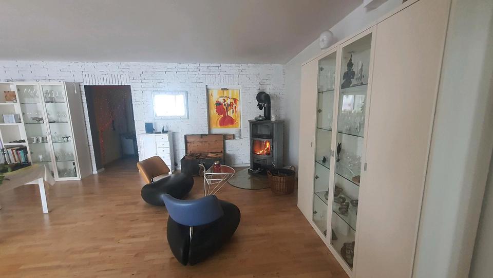 Erdgeschoßwohnung Uslar - 4 Zimmer, 240 m&sup2;, 1.100&euro; | Angebot:26019383