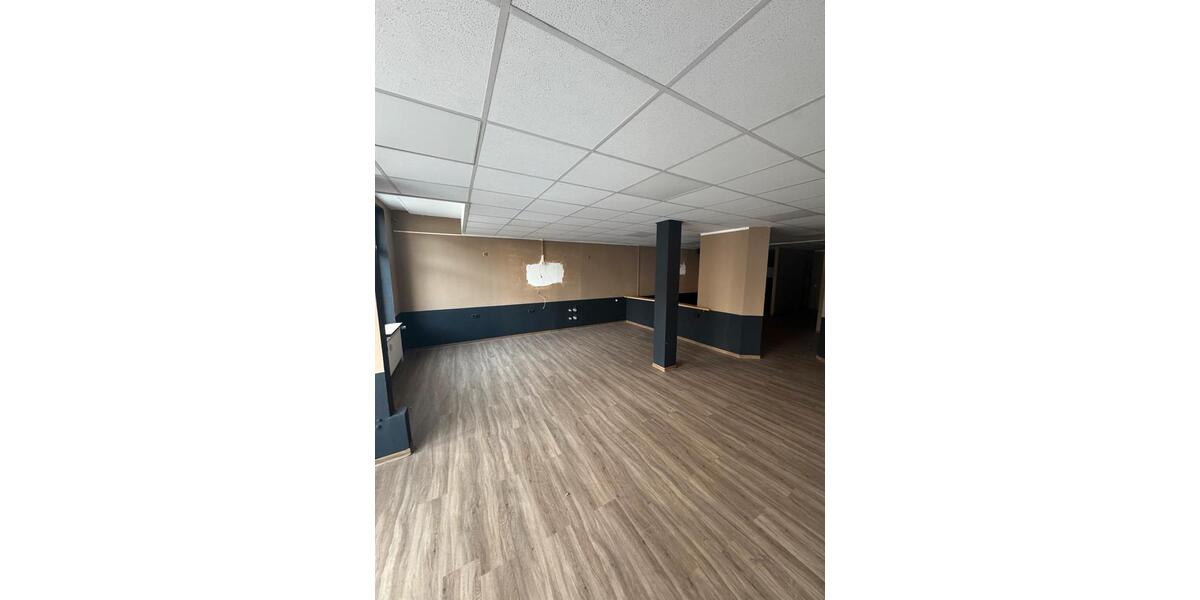 Gewerbeobjekt Usingen - 1.800&euro; | Angebot:26093780