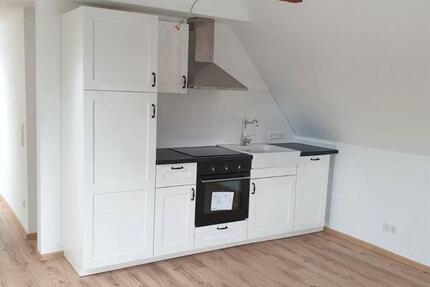 Dachgeschosswohnung zur Miete 2 zimmer