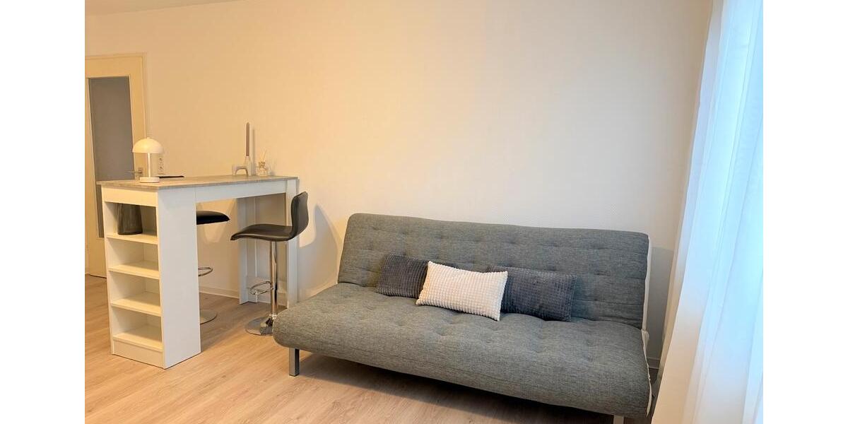 Etagenwohnung Esslingen am Neckar Pliensauvorstadt - 1 Zimmer, 40 m&sup2;, 675&euro; | Angebot:25085427