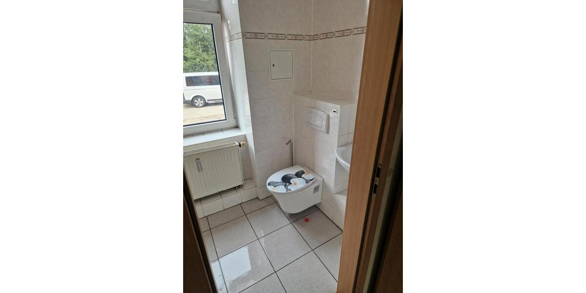 Erdgeschoßwohnung Bad Lauchstädt - 4 Zimmer, 85 m&sup2;, 850&euro; | Angebot:26549774
