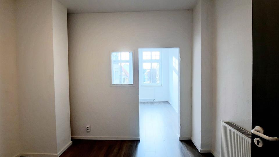 Etagenwohnung Aschersleben - 5 Zimmer, 156 m&sup2;, 900&euro; | Angebot:24711761
