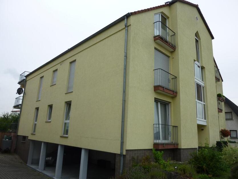 Gepflegte 3 Zimmer Nichtraucher Wohnung, nähe A45