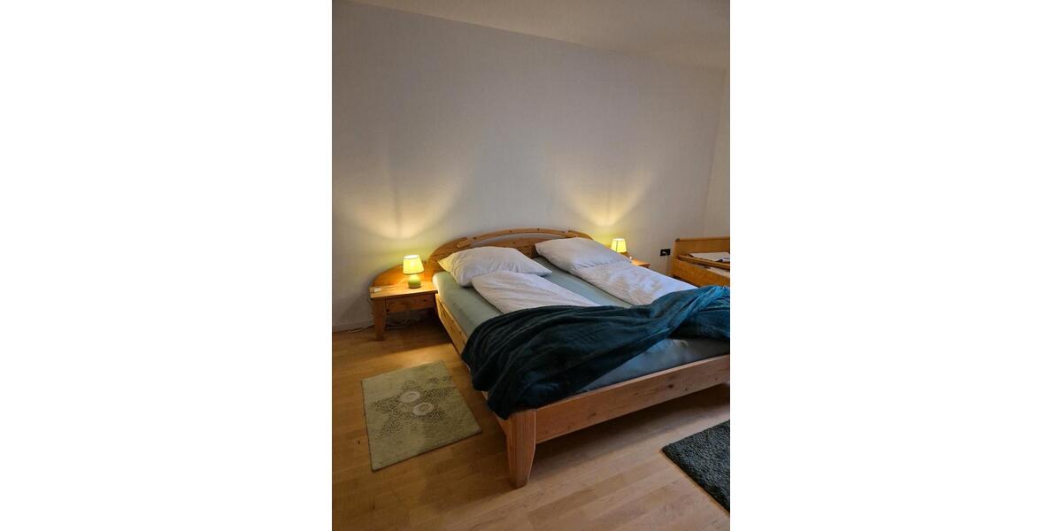 Wohnen auf Zeit Ochsenfurt - 2 Zimmer, 80 m&sup2;, 95&euro; | Angebot:25236073