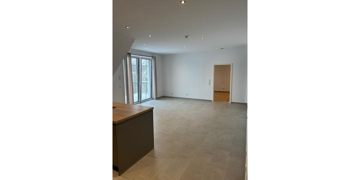 Etagenwohnung Kell am See - 4 Zimmer, 110 m&sup2;, 1.300&euro; | Angebot:26610580
