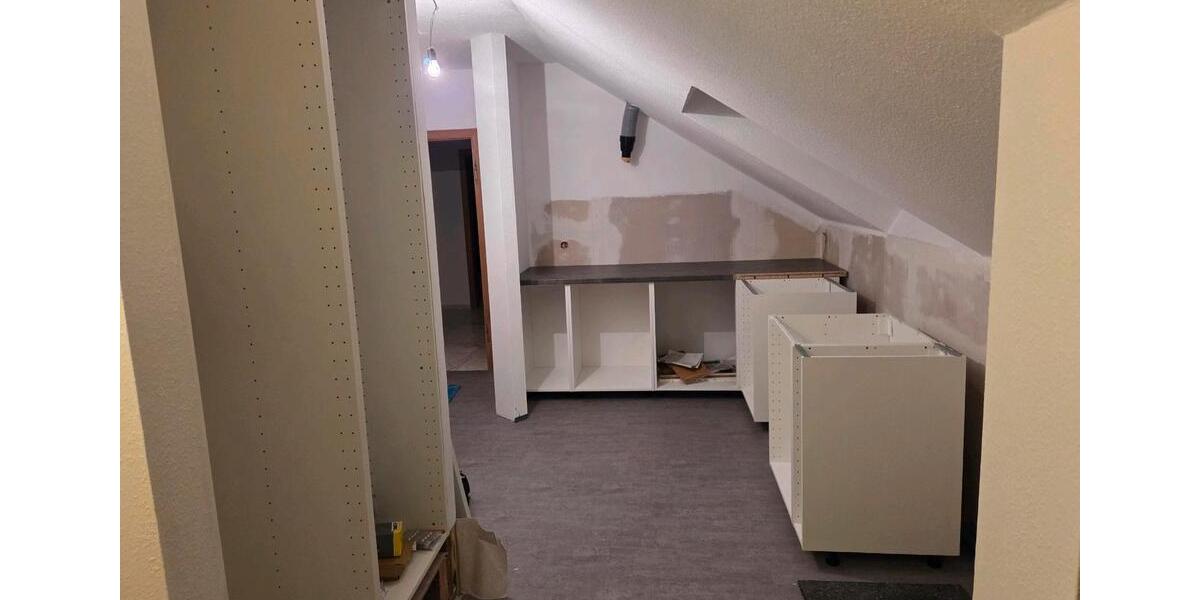Dachgeschoßwohnung Oelde - 4 Zimmer, 80 m&sup2;, 1.050&euro; | Angebot:25253030