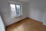 Dachgeschoßwohnung Döbeln - 2.5 Zimmer, 59 m&sup2;, 330&euro; | Angebot:25540933
