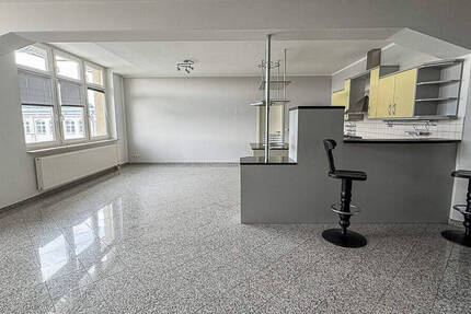 Wohnung Grünhain-Beierfeld Beierfeld - 2 Zimmer, 150 m&sup2;, 750&euro; | Angebot:22234518