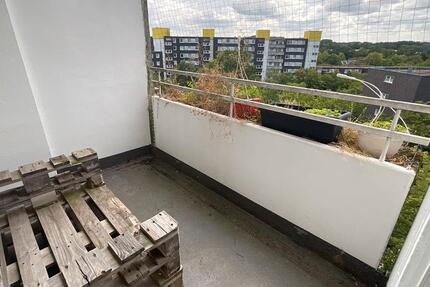 Schönes WG Zimmer mit eigenem Balkon 1 zimmer