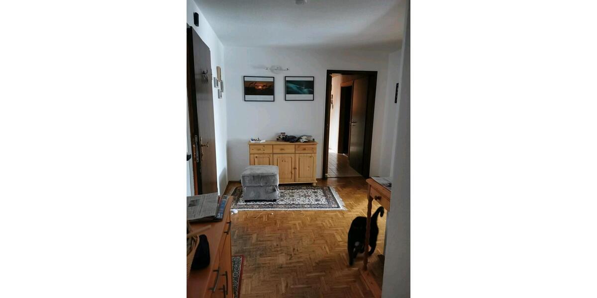 Dachgeschoßwohnung Jever - 3.5 Zimmer, 75 m&sup2;, 570&euro; | Angebot:25831574