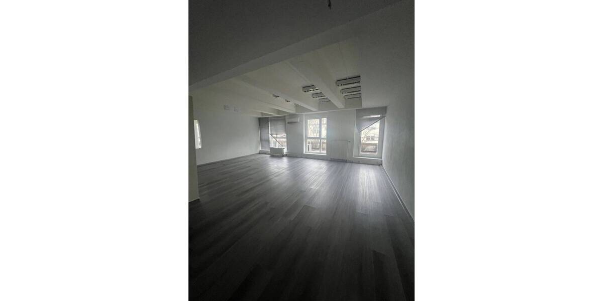 Gewerbeobjekt Saarlouis Roden - 6 Zimmer, 83 m&sup2;, 720&euro; | Angebot:26840737