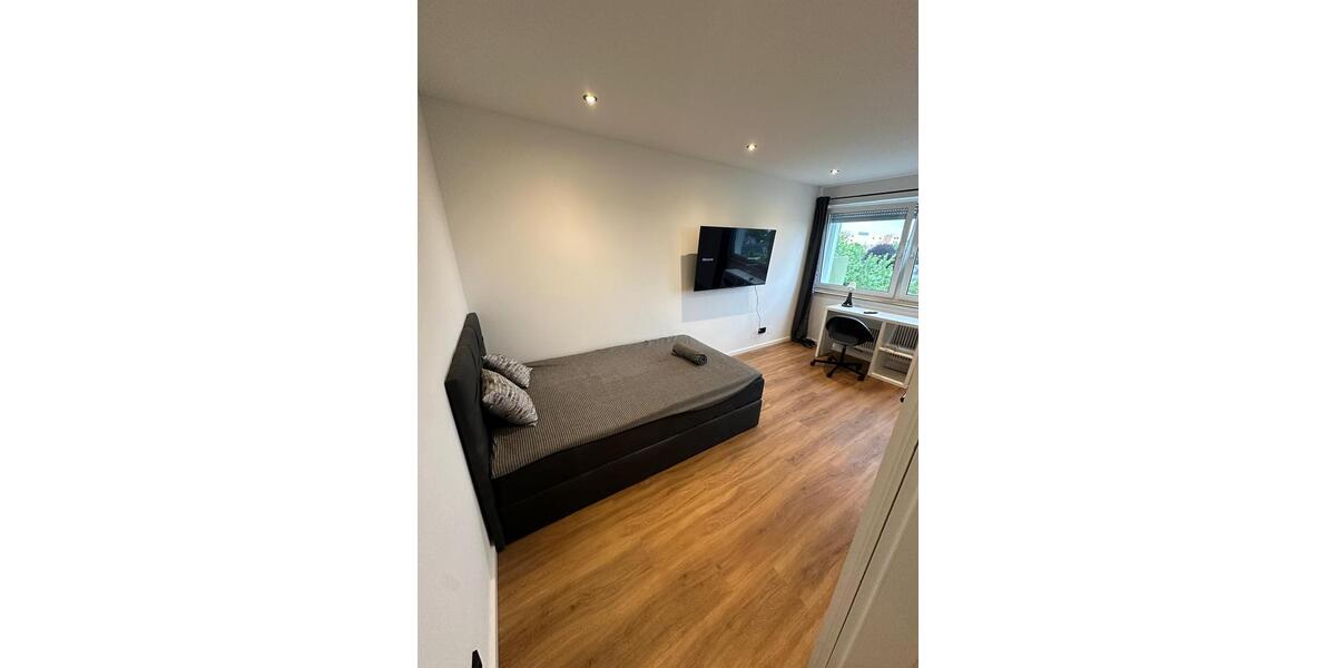 Etagenwohnung München Thalkirchen-Obersendling-Forstenried-Fürstenried-S - 4 Zimmer, 12 m&sup2;, 695&euro; | Angebot:26476791