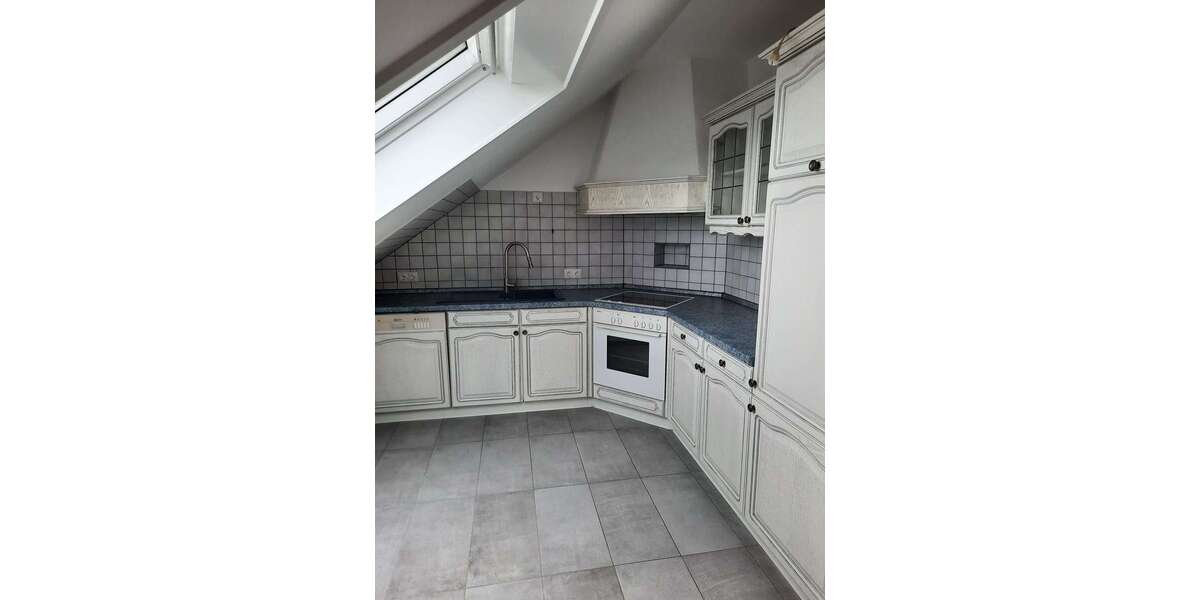 Etagenwohnung Hameln Kernstadt - 3 Zimmer, 75 m&sup2;, 600&euro; | Angebot:26901002
