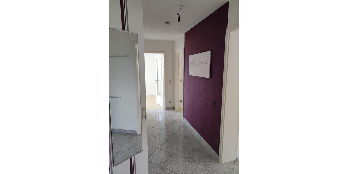 Dachgeschoßwohnung Wolfsburg Almke - 3 Zimmer, 75 m&sup2;, 820&euro; | Angebot:24766359