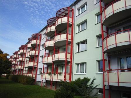 3-Raum-Wohnung mit mgl. Übernahme EBK!