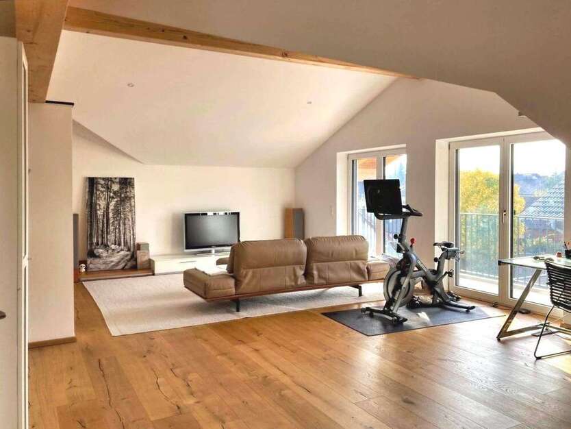 Wohnung zum Mieten in Kolbermoor 2.190 € 143 m² 4 zimmer