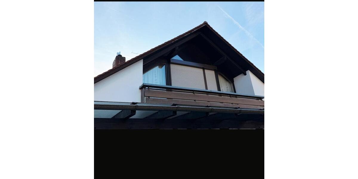 Dachgeschoßwohnung Neuburg an der Donau - 4 Zimmer, 100 m&sup2;, 1.200&euro; | Angebot:26075467