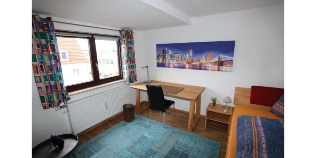 Wohnen auf Zeit Schwandorf - 1 Zimmer, 70 m&sup2;, 440&euro; | Angebot:23385213