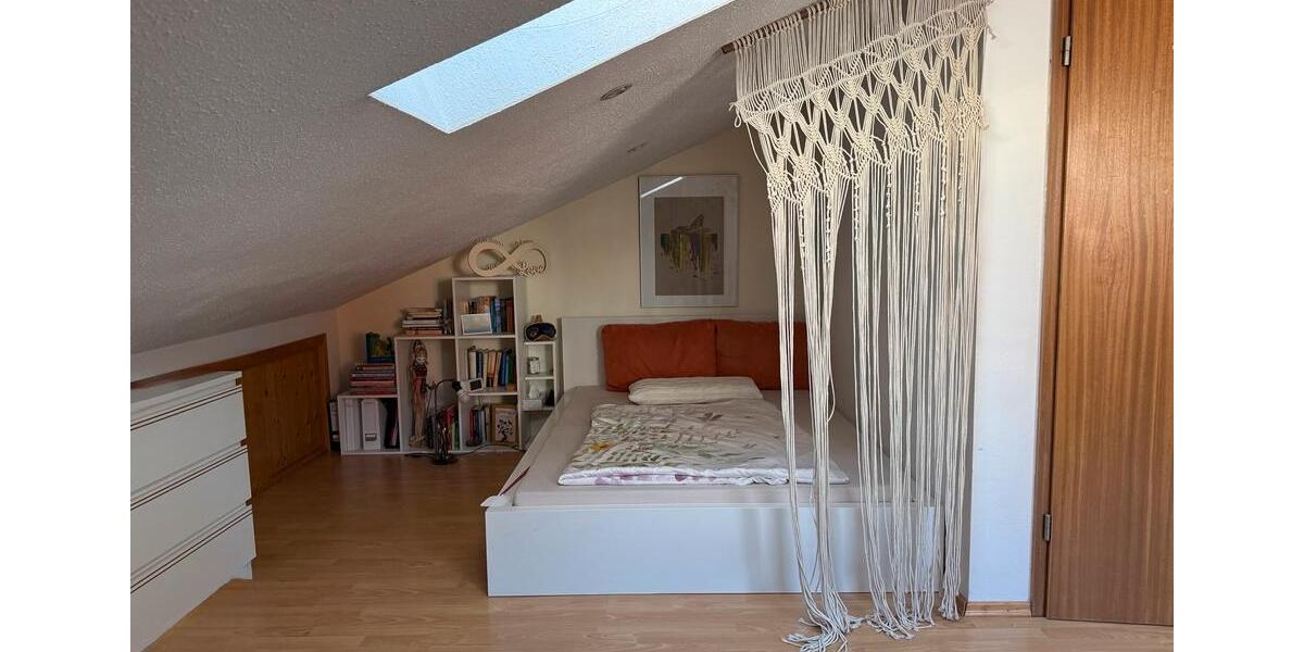 Etagenwohnung München Trudering-Riem - 5 Zimmer, 130 m&sup2;, 2.500&euro; | Angebot:25843466