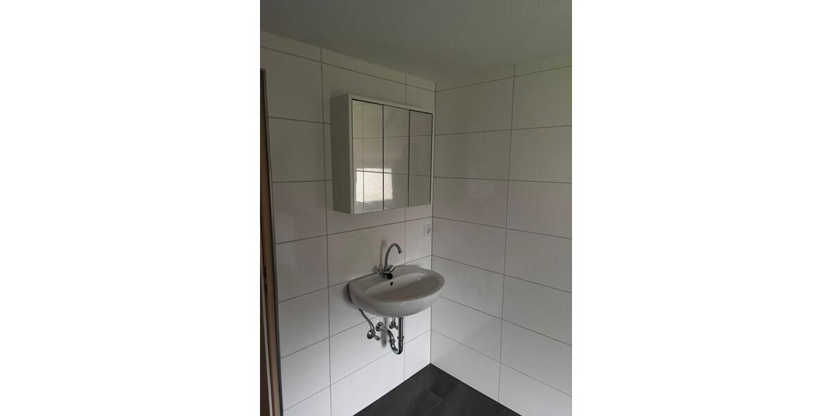 Erdgeschoßwohnung Wiesmoor - 1 Zimmer, 80 m&sup2;, 600&euro; | Angebot:26148361
