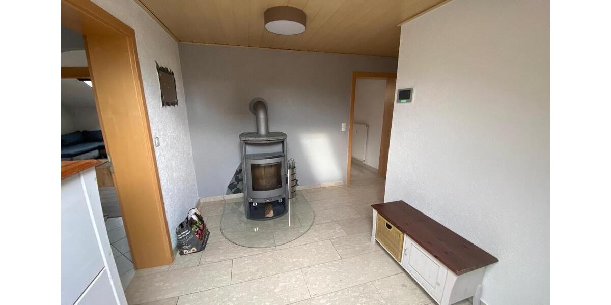 Dachgeschoßwohnung Arnbruck - 5 Zimmer, 111 m&sup2;, 800&euro; | Angebot:26261869