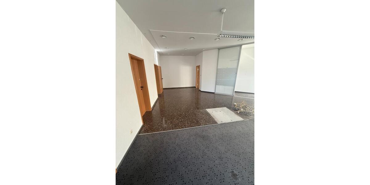 Gewerbeobjekt Ostrau - 550&euro; | Angebot:26025087