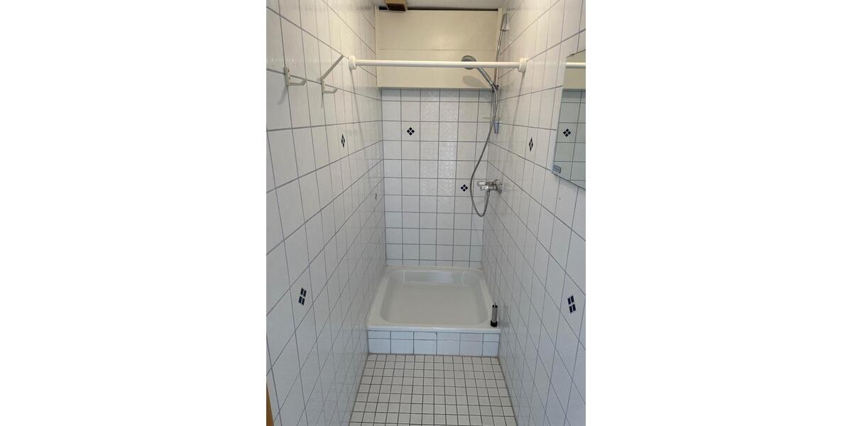 Einfamilienhaus Rosenheim Innenstadt - 3 Zimmer, 70 m&sup2;, 1.250&euro; | Angebot:25841105