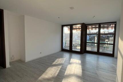 Wohnung Kempten (Allgäu) - 2 Zimmer, 63 m&sup2;, 880&euro; | Angebot:25392060