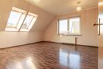 Dachgeschoßwohnung Nübbel - 3 Zimmer, 86 m&sup2;, 800&euro; | Angebot:25974747
