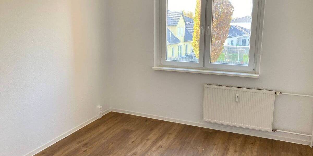 Etagenwohnung Magdeburg Neu Olvenstedt - 2 Zimmer, 43 m&sup2;, 303&euro; | Angebot:26391863