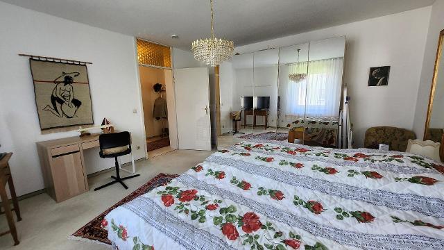Wohnen auf Zeit Baden-Baden Balg - 3 Zimmer, 106 m&sup2;, 1.275&euro; | Angebot:26257485