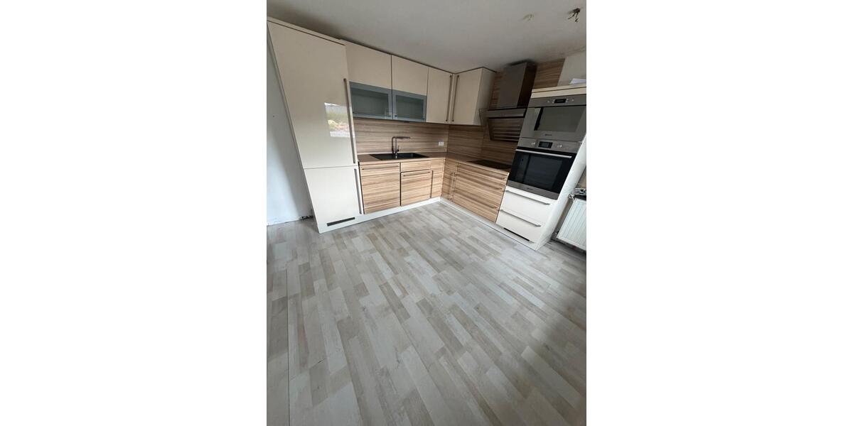 Mehrfamilienhaus, Wohnhaus Hemmoor - 4 Zimmer, 110 m&sup2;, 1.200&euro; | Angebot:26659990