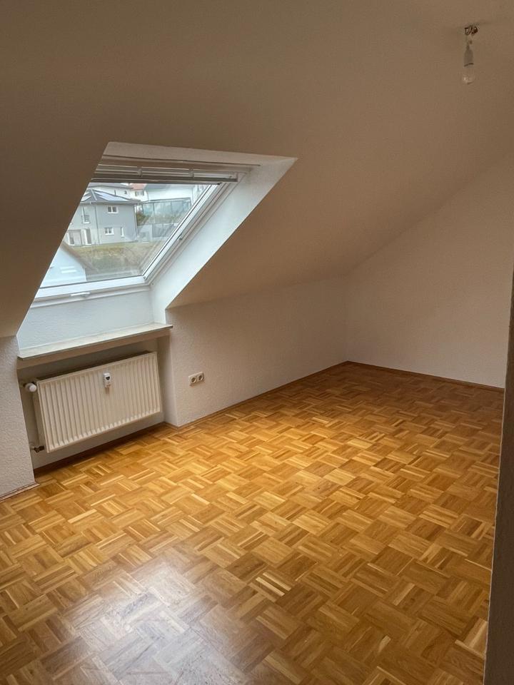 Großzügige 3-Zimmer-Dachgeschoßwohnung in Rimpar