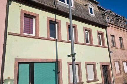 Wohnung Rochlitz - 7 Zimmer, 160 m&sup2;, 800&euro; | Angebot:24604076