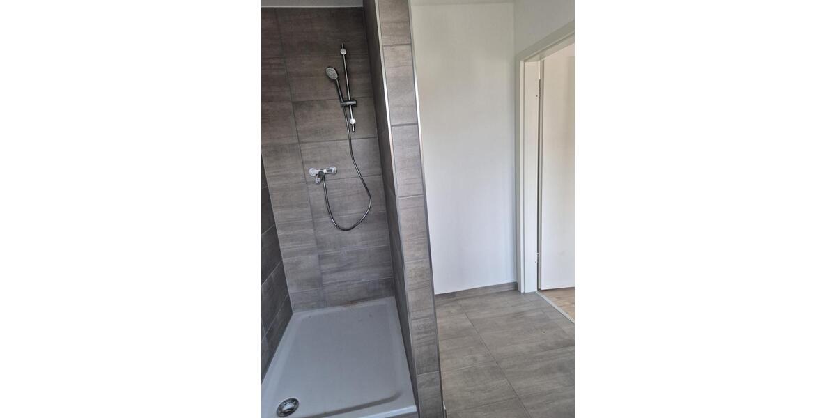 Dachgeschoßwohnung Koblenz - 2.5 Zimmer, 98 m&sup2;, 1.050&euro; | Angebot:25641190