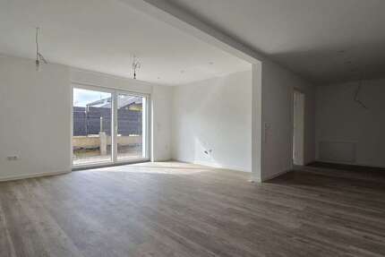 Wohnung Rötgesbüttel - 3 Zimmer, 84 m&sup2;, 800&euro; | Angebot:27045276