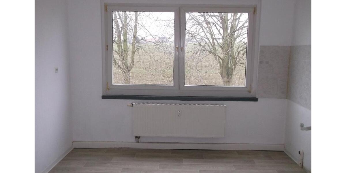 Erdgeschoßwohnung Rositz - 4 Zimmer, 80 m&sup2;, 340&euro; | Angebot:24549539