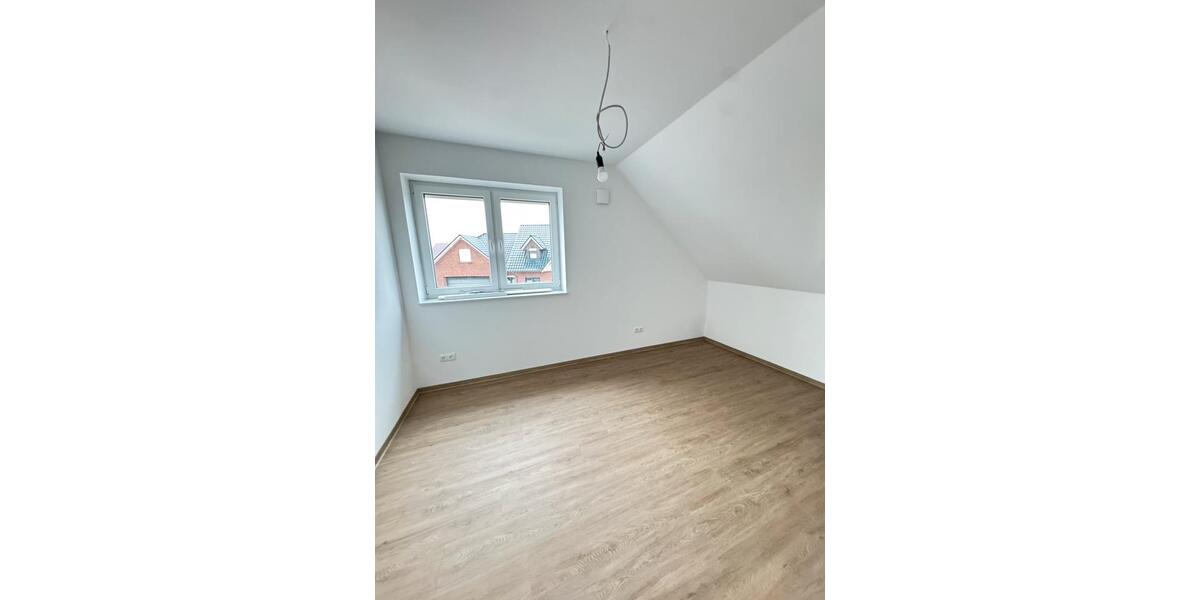 Doppelhaushälfte Lorup - 6 Zimmer, 95 m&sup2;, 885&euro; | Angebot:24945423